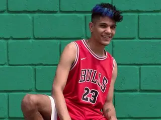 BruceBranly livejasmin