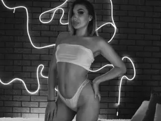 MeganHeets nude
